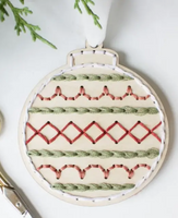 Christmas Glass Ball Ornament Embroidery Diy Kit (Style 2)