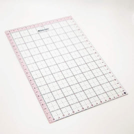 Lori Holt Cute Cuts™ Ruler 8 1/2" x 12 1/2"
