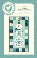 
              Sandy Gervais Frosty Wall Hanging Pattern
            