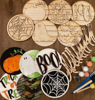
              Halloween Mini Shiplap Signs DIY Painting Kit Contents
            
